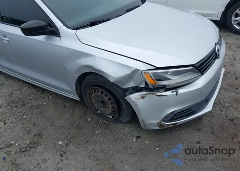 2014 Volkswagen Jetta 2.0L S z USA, uszkodzony, nr VIN 3VW2K7AJ8EM233080